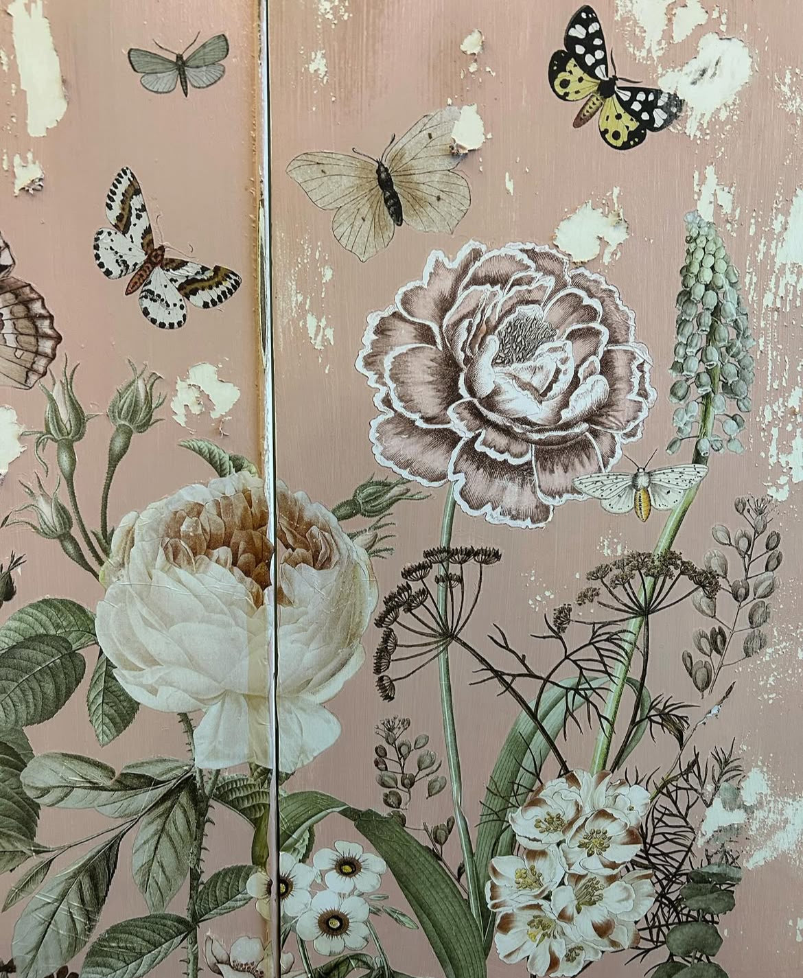 Antique pink dresser with flower decals & goldleaf