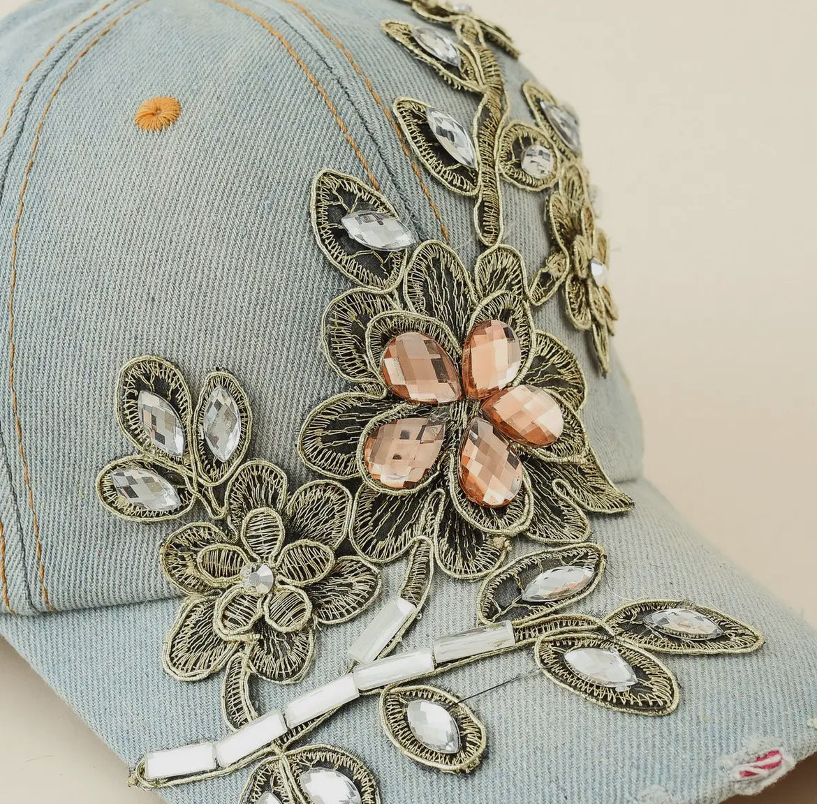 Rhinestone flower hat light blue