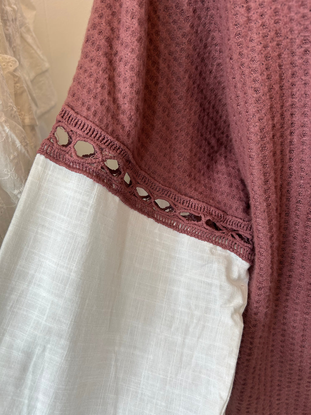 Mauve knitted blouse