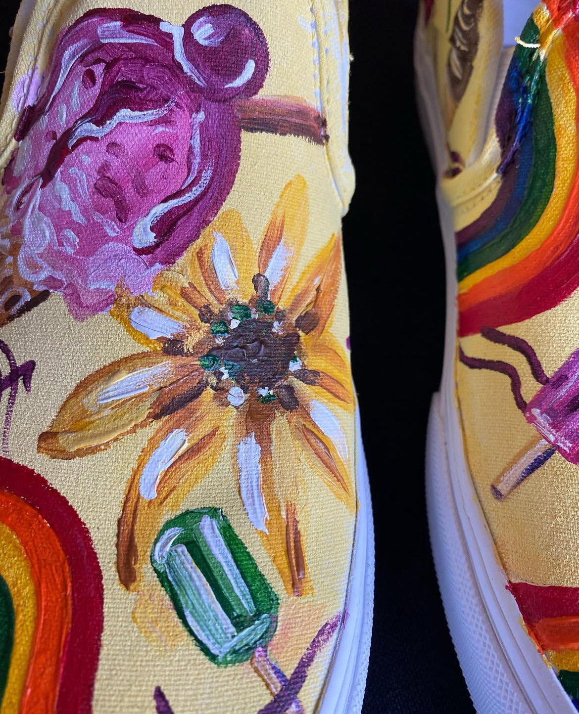 RETRUTH CUSTOM - painted Vans