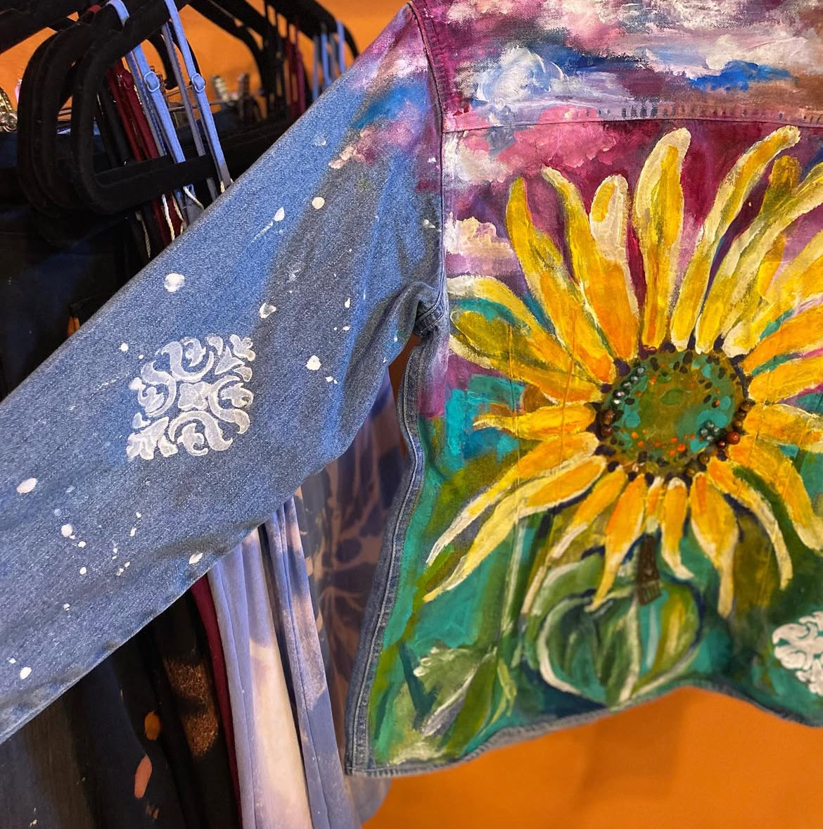 Jean Sunflower Pullover - RETRUTH CUSTOM
