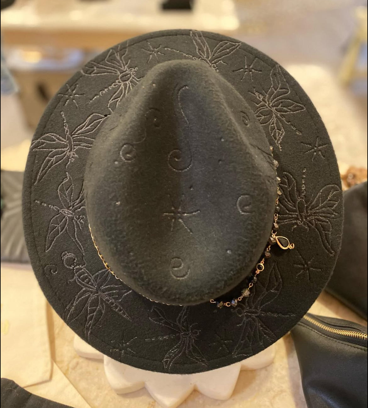Dragonfly burned black hat - RETRUTH CUSTOM