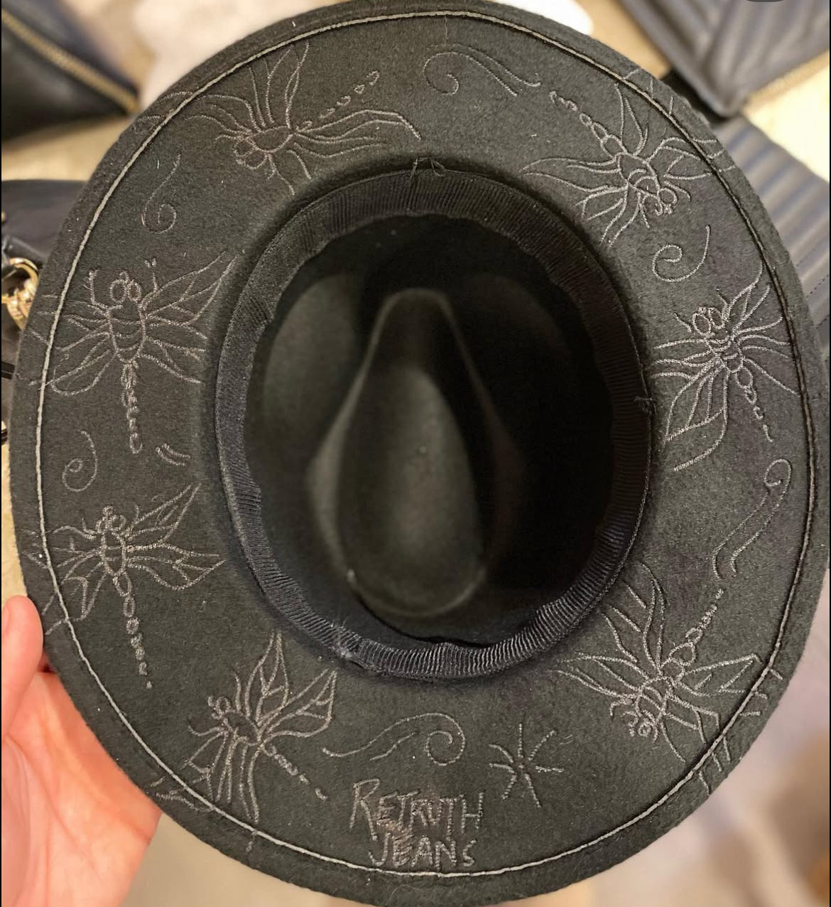 Dragonfly burned black hat - RETRUTH CUSTOM